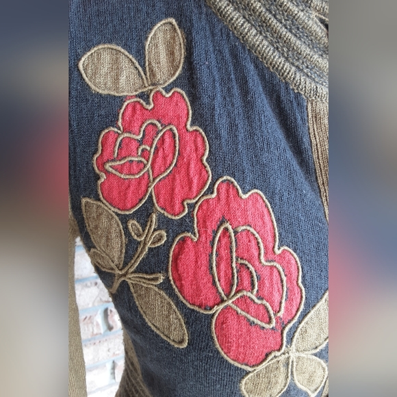 Anthropologie Lia Molly New Orleans Robin Rare Wool/ Cardigan Blend Sweater. - Picture 2 of 7